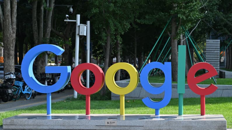 Google impugna órdenes de la UE que le exigen revelar información sobre IA y su buscador a sus rivales