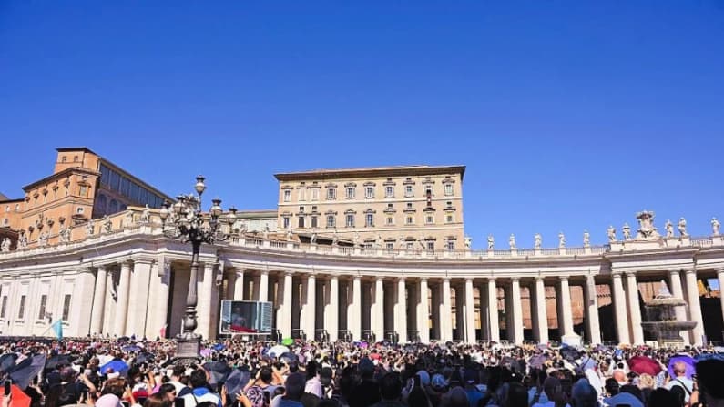 La Iglesia católica confirma abusos de Buela tres años después de su muerte