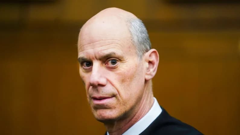 Un juez federal permite al DHS acceder a los datos de asistencia social