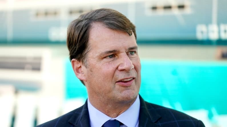 CEO de Ford pide cautela ante las automotrices chinas y cita el caso de Europa