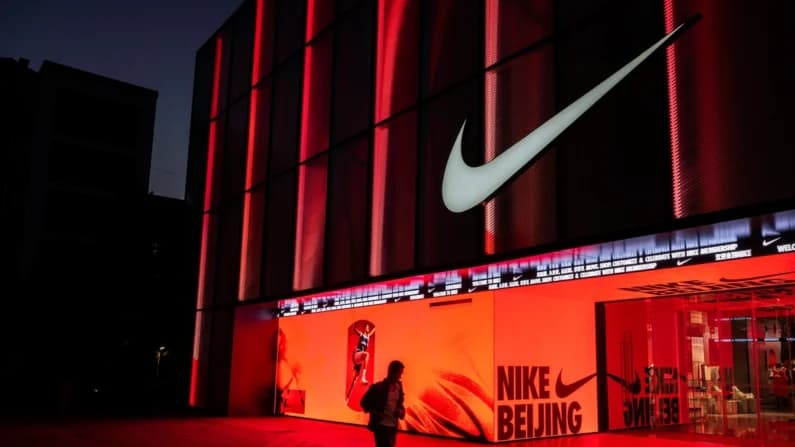 Nike planea recortes de personal y reestructuración global ante las bajas ventas