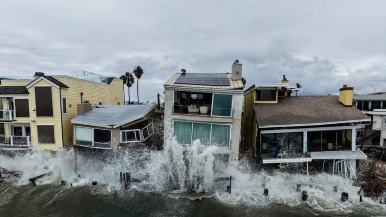 Tormentas dejan 5 muertos en México mientras disminuye riesgo de inundaciones en el suroeste de EE. UU.