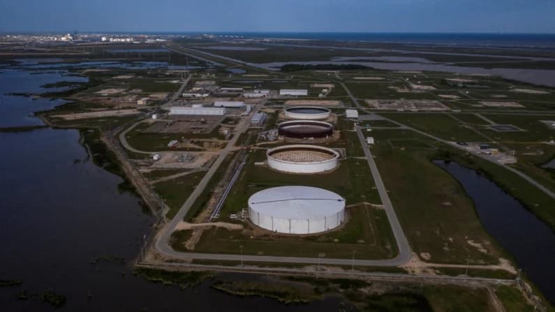DOE autoriza canje emergente de 4 millones de barriles de reservas estratégicas de petróleo