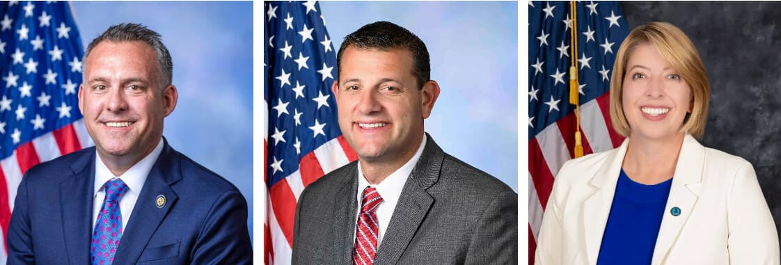 (Izquierda) El representante Adam Gray (D-Calif.), en un retrato oficial de 2025. (Centro) El representante David Valadao (R-Calif.), en un retrato oficial de 2020. (Derecha) La concejala de la ciudad de San Diego, Marni von Wilpert, candidata demócrata al 48.º distrito congresional de California, en un retrato oficial de 2025. (Cámara de Representantes de los Estados Unidos, Ciudad de San Diego).