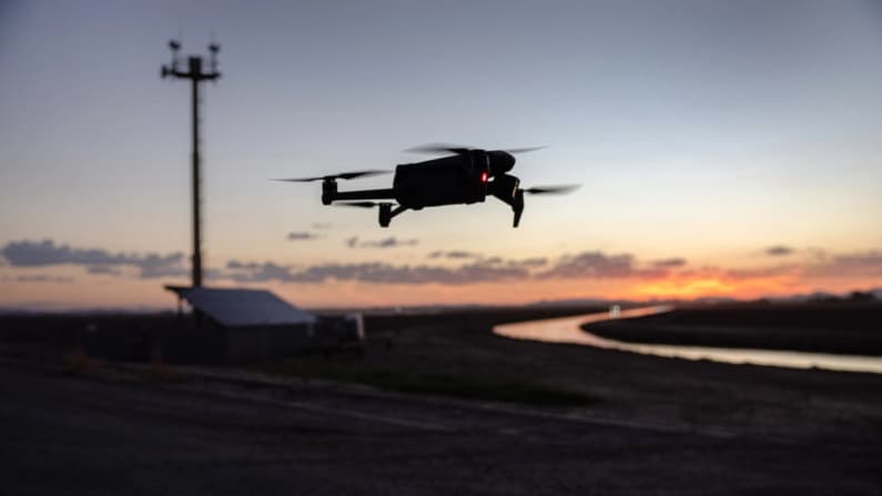 EE. UU. prohíbe uso de drones no autorizados en la frontera con México ante amenaza de cárteles