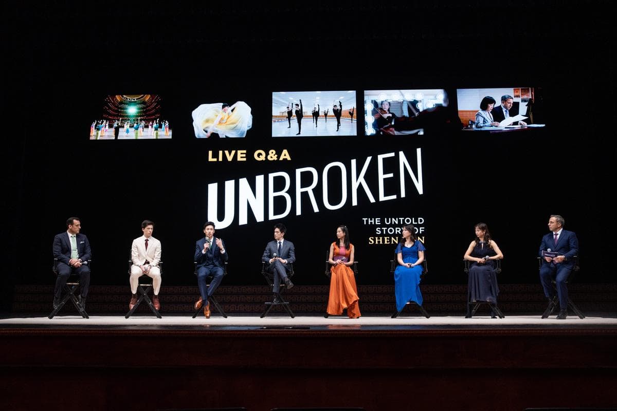 Mesa redonda celebrada con motivo de la proyección de “Unbroken” en Dragon Springs, sede de Shen Yun Performing Arts, en Cuddebackville, Nueva York, el 17 de octubre de 2026. (Samira Bouaou/The Epoch Times).