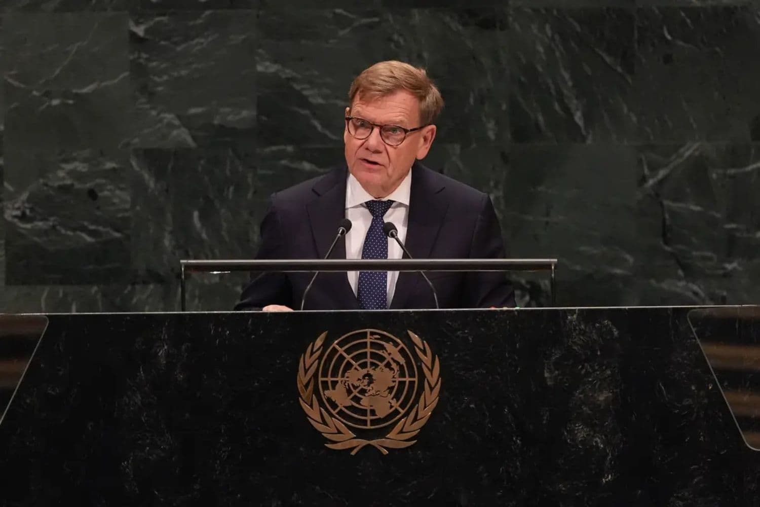 El ministro de Relaciones Exteriores de Alemania, Johann David Wadephul, habla durante la 81.ª sesión de la Asamblea General de las Naciones Unidas en la sede de la ONU, el 26 de septiembre de 2026. (Heather Khalifa/AP Photo)