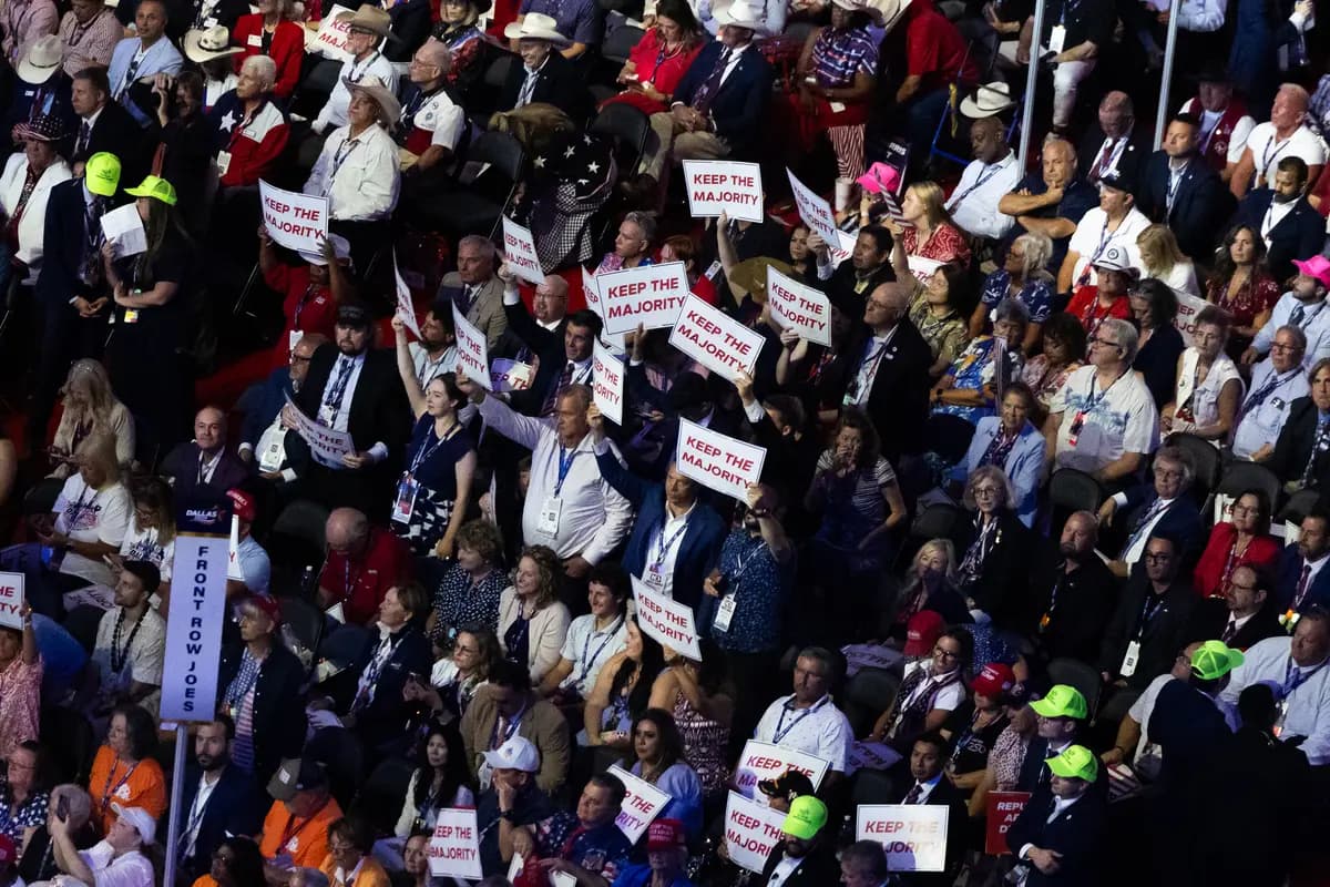 <em>Personas asisten al primer día de la Convención de mitad de mandato del Comité Nacional Republicano (RNC) de 2026 en Dallas, el 9 de septiembre de 2026. (John Fredricks/The Epoch Times).</em>