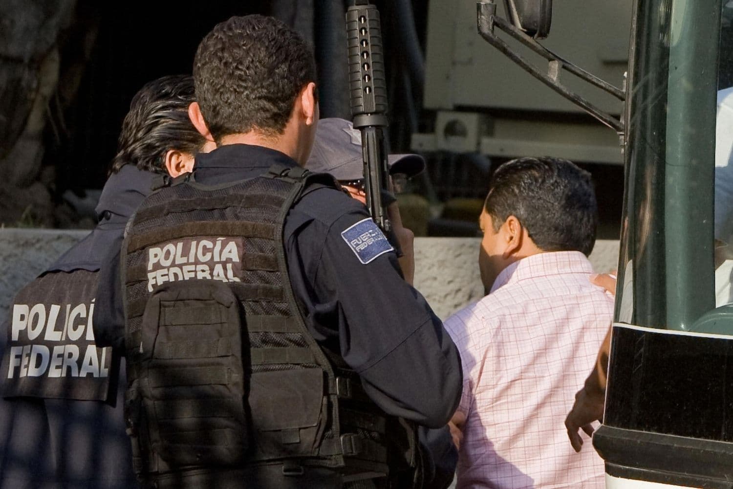 Capturan a "El Isra", operador de facción del Cártel de Sinaloa; lo vinculan con tráfico de drogas