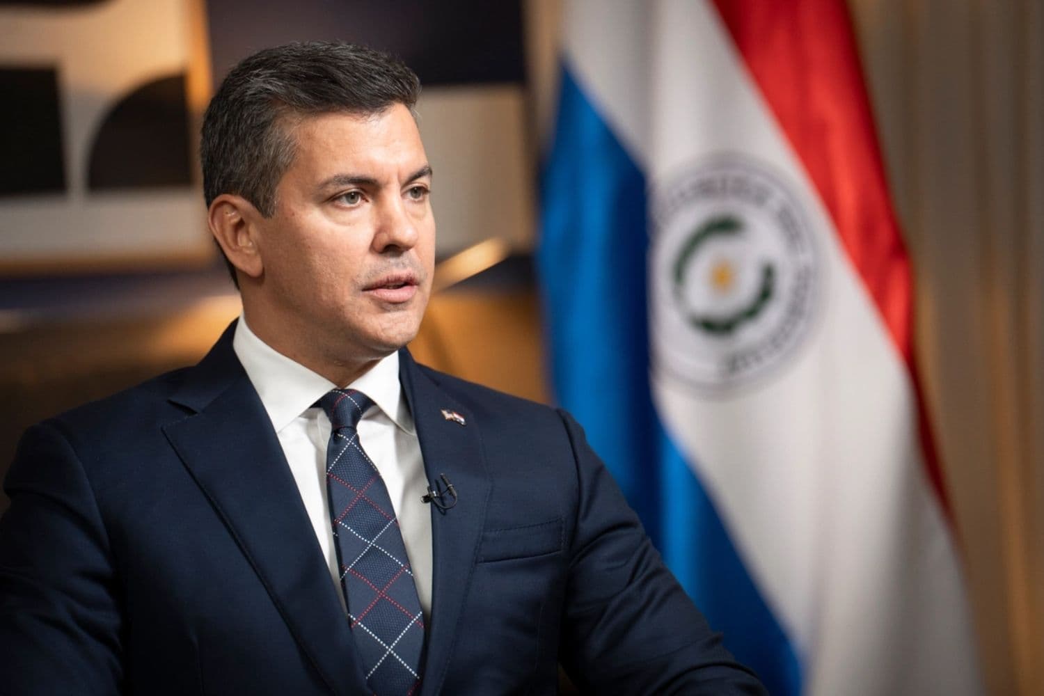 Paraguay se une a "Pax Silica", iniciativa liderada por EE. UU. sobre suministro de IA