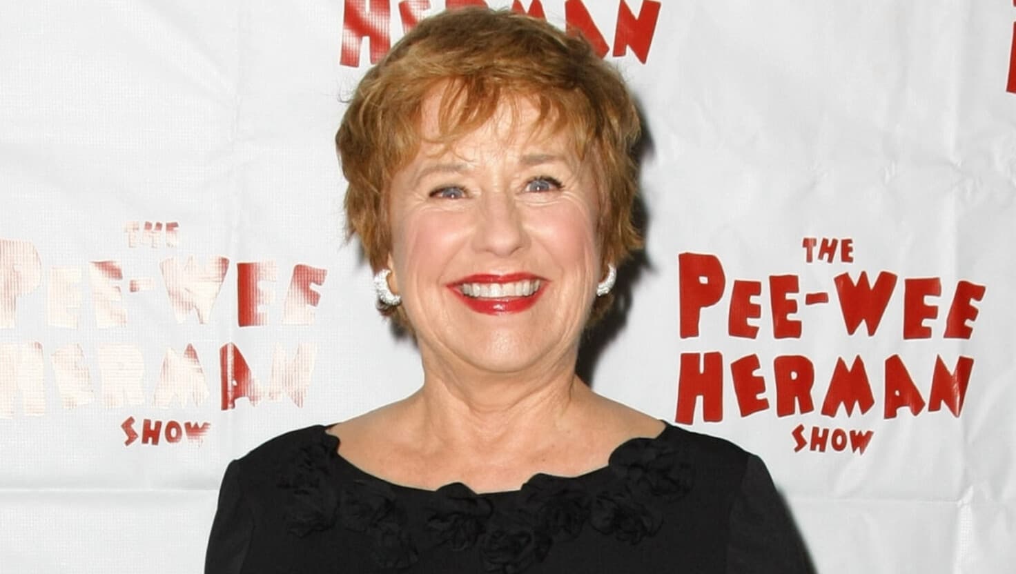 Lynne Marie Stewart asiste a la fiesta posterior a la noche de estreno en Broadway de The Pee-Wee Herman Show en la ciudad de Nueva York el 11 de noviembre de 2010. (Neilson Barnard/Getty Images).