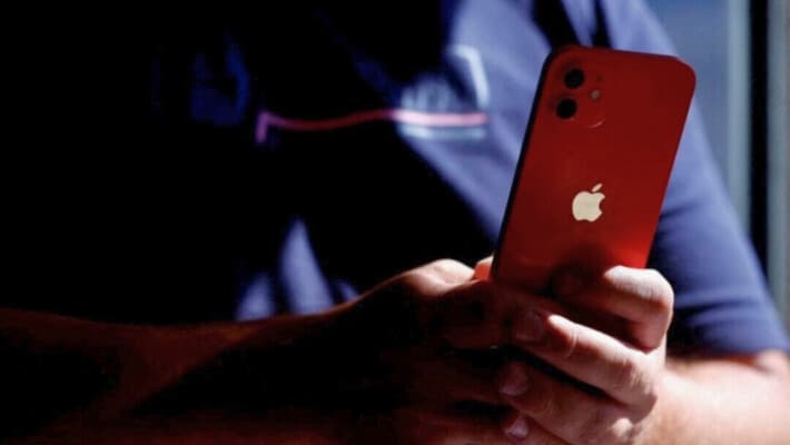 Apple advierte sobre sofisticado ataque web y lanza actualización de seguridad para el iPhone