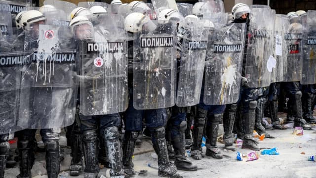 Redada en 4 organizaciones civiles de Serbia, por posible malversación de fondos de USAID