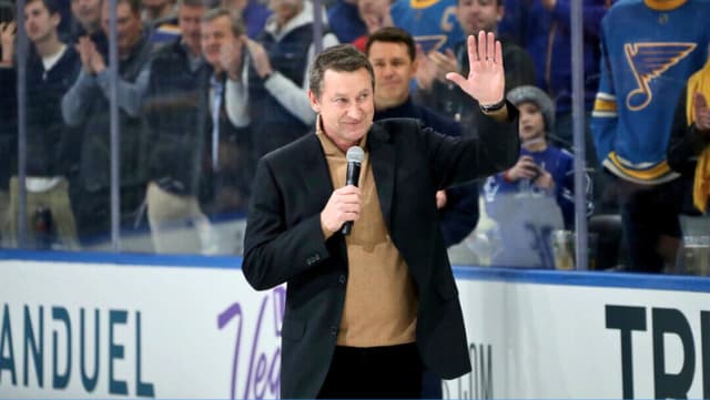 Trump dice que Gretzky se opone a que Canadá se convierta en el estado 51 de EE. UU.