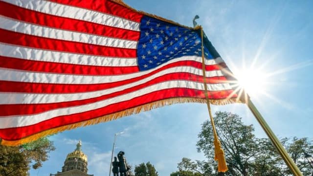 Legisladores de Iowa aprueban proyecto de ley que elimina protecciones de identidad de género