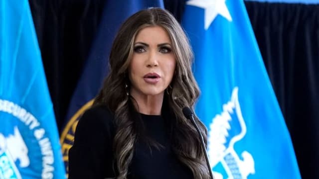 El DHS lanza campaña advirtiendo a inmigrantes ilegales que se auto deporten