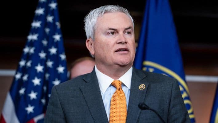 El representante James Comer (R-Ky.) habla durante una conferencia de prensa en el Capitolio de EE. UU. en Washington el 30 de abril de 2024. (Madalina Vasiliu/The Epoch Times)