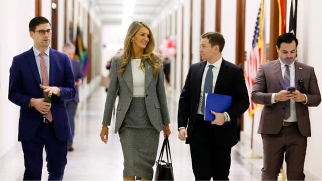 Confirman a Kelly Loeffler como administradora de la Agencia Federal de Pequeños Negocios