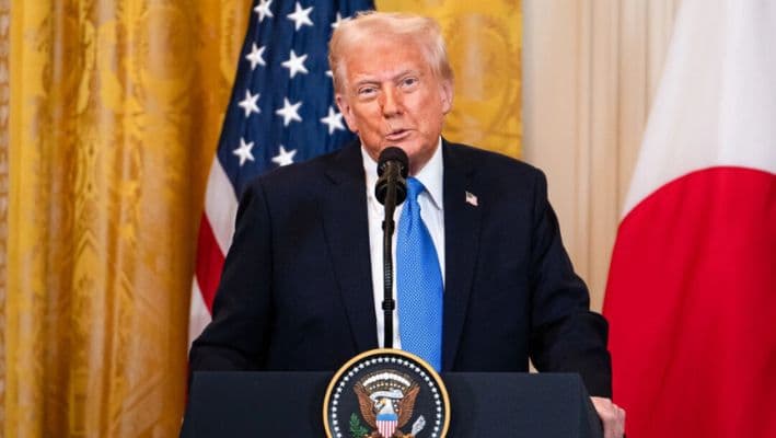 El presidente Donald Trump habla durante una conferencia de prensa en la Sala Este de la Casa Blanca en Washington el 7 de febrero de 2025. (Madalina Vasiliu/The Epoch Times)