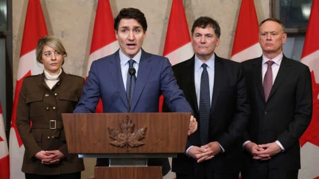 Trudeau acusa a Trump de usar aranceles estadounidenses para impulsar la “anexión” de Canadá
