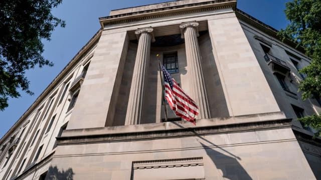 Arrestan a soldados estadounidenses por presunto plan de vender información militar a China