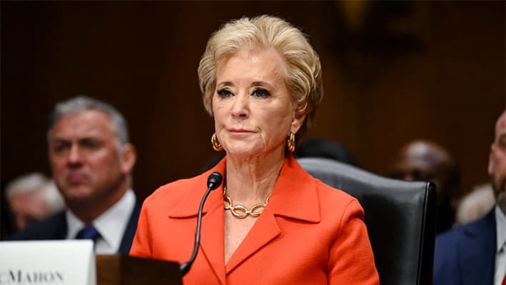 300 empleados del Departamento de Educación aceptaron la oferta de liquidación: secretaria McMahon