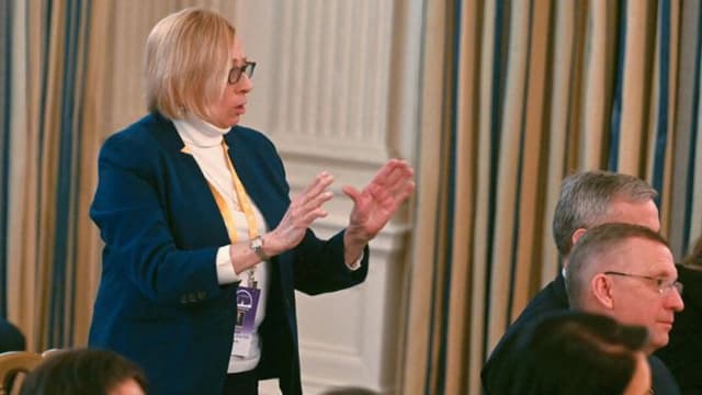 Una investigación federal determina que el Departamento de Educación de Maine viola el Título IX