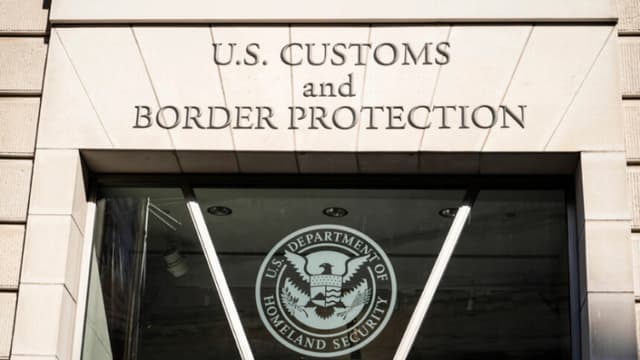 Aduana de EE. UU. incauta joyas falsas fabricadas en China por valor de 3.5 millones de dólares