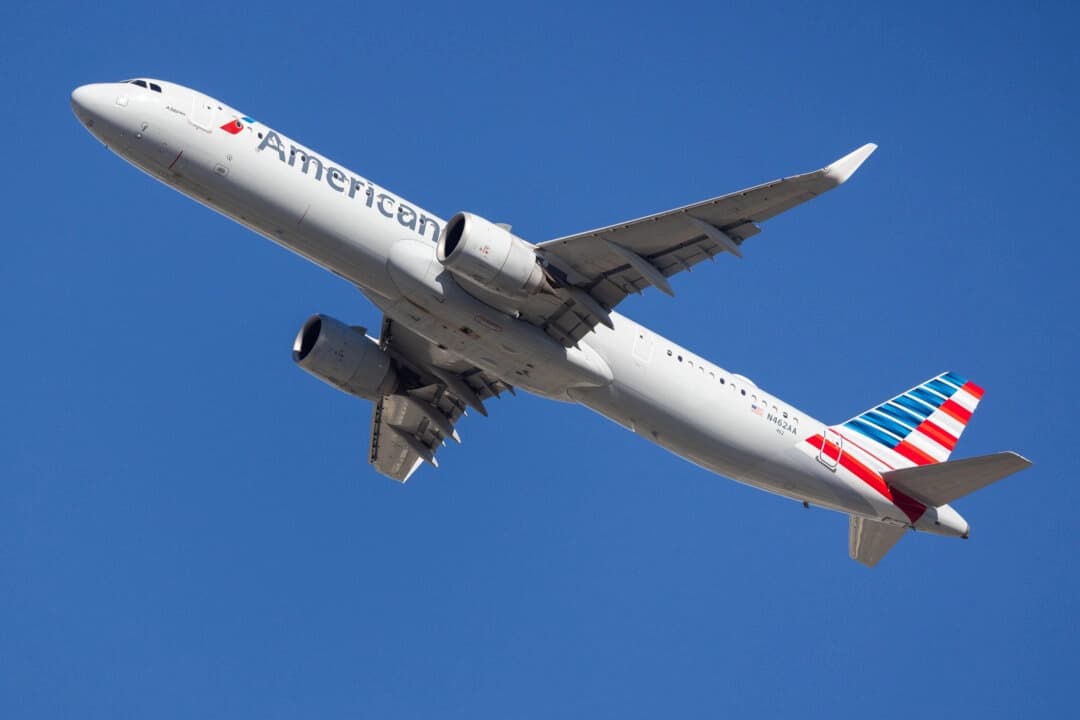 Un avión de American Airlines en una foto de archivo. (John Fredricks/The Epoch Times)