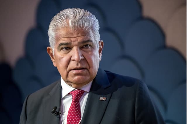 Panamá anuncia reanudación de vuelos con Venezuela