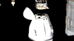 Finalmente parten hacia la Tierra los astronautas varados de la NASA, tras 9 meses en el espacio