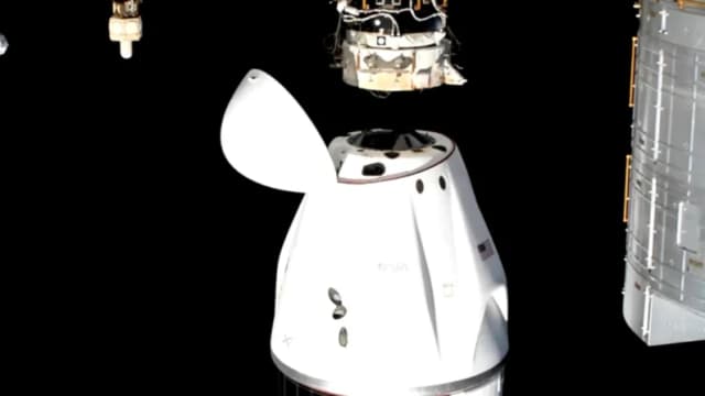 Finalmente parten hacia la Tierra los astronautas varados de la NASA, tras 9 meses en el espacio