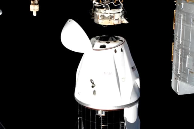 Finalmente parten hacia la Tierra los astronautas varados de la NASA, tras 9 meses en el espacio