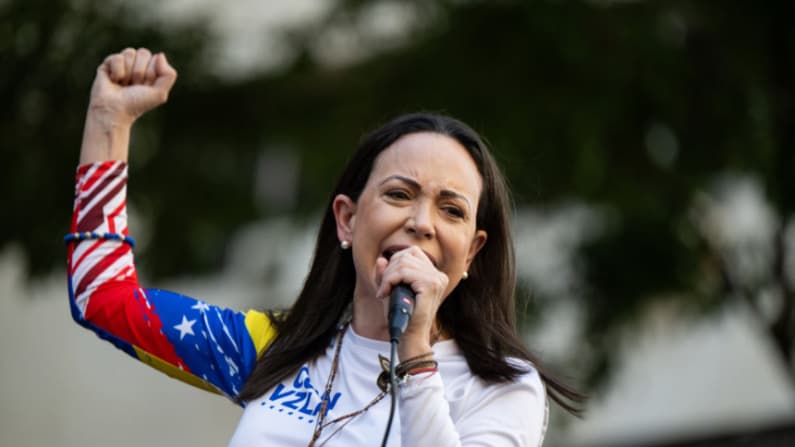 Corina Machado envía mensaje a los venezolanos tras ataques de EE. UU. a Venezuela