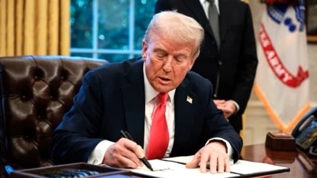 Trump firma memorando que elimina la DEI del servicio exterior