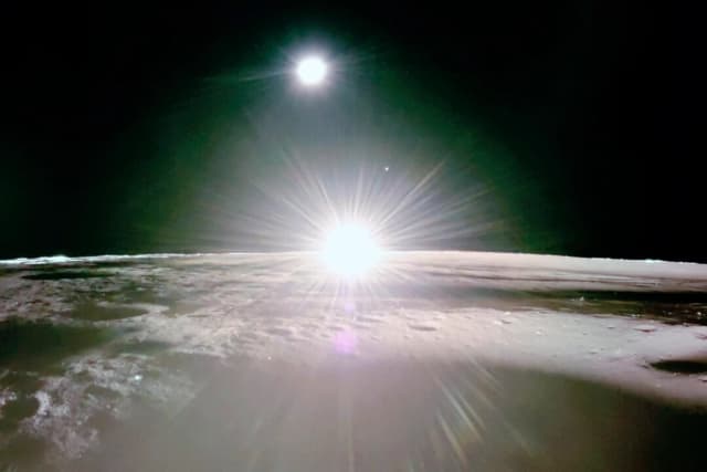 Blue Ghost Lander captura impresionantes fotos del atardecer en la Luna antes de quedar en silencio