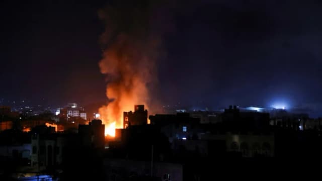 Israelíes se dirigen a refugios mientras Hamás y los hutíes reanudan ataques con misiles