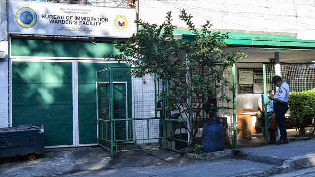 Cinco ciudadanos chinos en la lista negra fueron detenidos en Filipinas