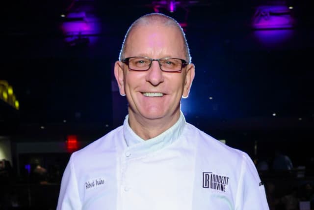 El famoso chef Robert Irvine pide mejores dietas: "Estados Unidos necesita volver a estar sano"