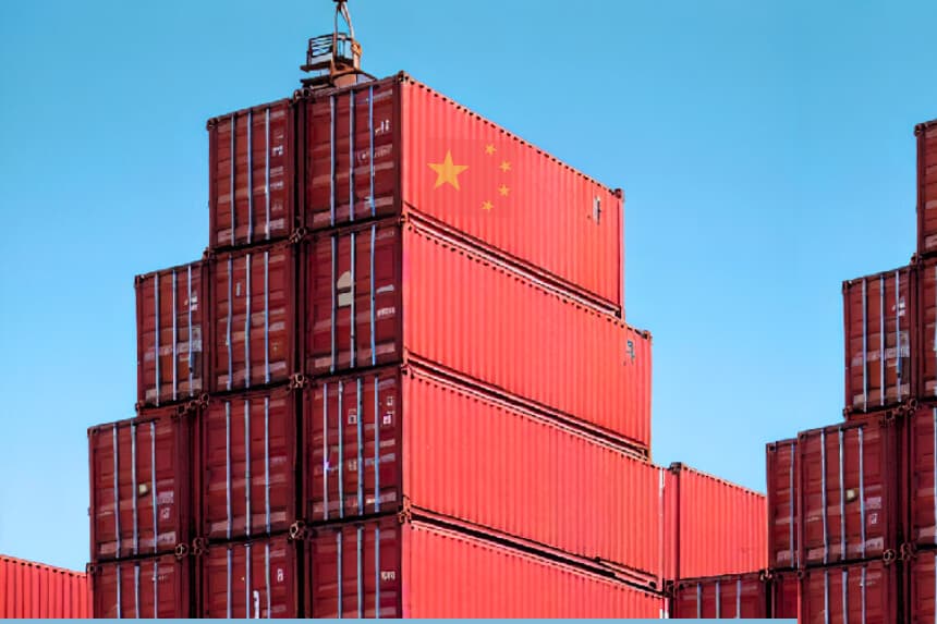 Exportadores chinos comienzan a sentir el impacto de los aranceles mientras se acumulan contenedores