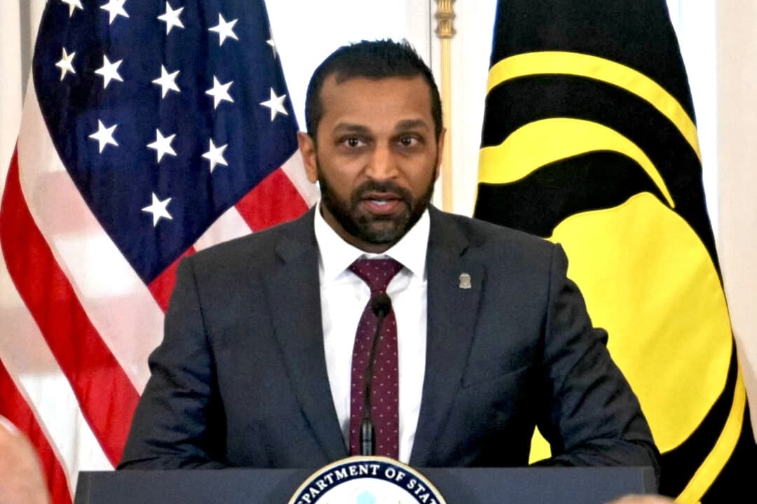 El director del FBI, Kash Patel, habla en el Departamento de Estado en Washington el 6 de marzo de 2025. (Jim Watson/AFP a través de Getty Images)