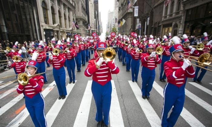 Desfile del Día de Colón en Manhattan, Nueva York, el 13 de octubre de 2014. (Samira Bouaou/The Epoch Times).