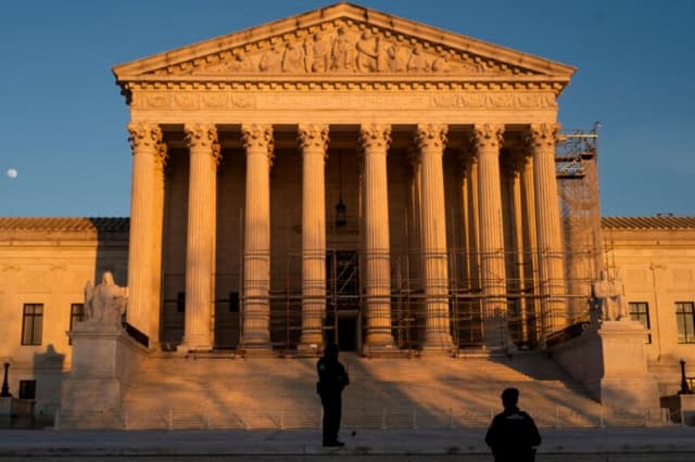 Fiscales de 26 estados presentan un amicus curiae sobre caso de deportaciones ante la Corte Suprema