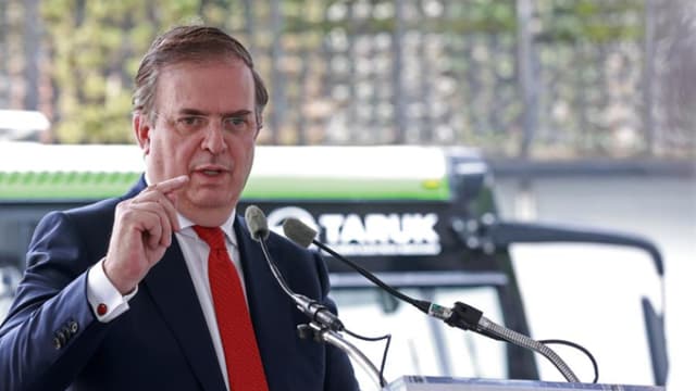 México impone aranceles temporales a clavos de acero chinos