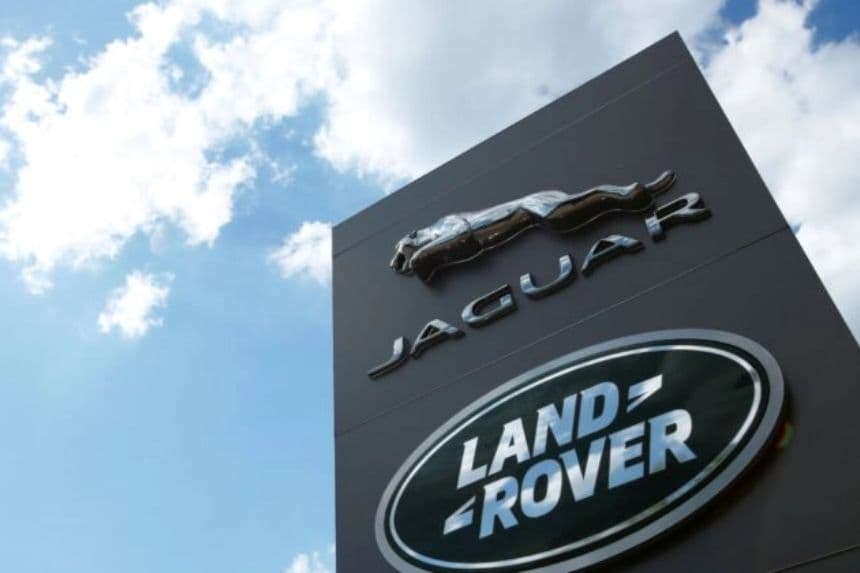 Jaguar Land Rover pausa envíos a EE. UU. en respuesta al arancel del 25 % sobre automóviles