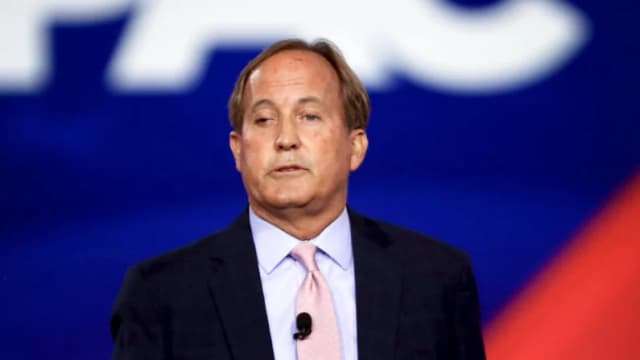 Juez concede 6.6 MDD a denunciantes en demanda contra el fiscal general de Texas, Ken Paxton