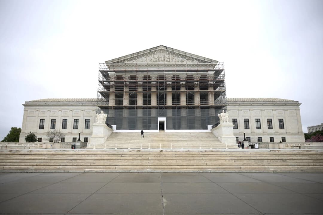 La Corte Suprema en Washington el 7 de abril de 2025. (Kayla Bartkowski/Getty Images)
