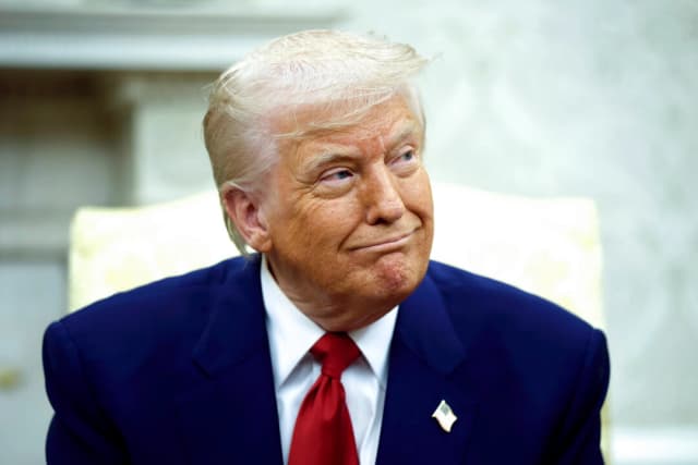 Trump: EE. UU. mantendrá conversaciones directas con Irán el sábado