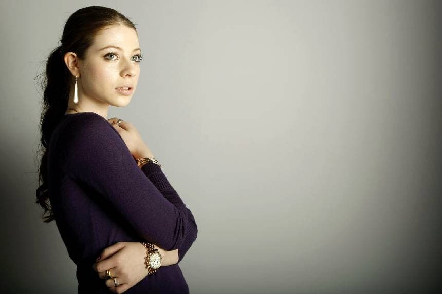 La actriz Michelle Trachtenberg posa para una foto durante el Festival de Cine de Sundance en Park City, Utah, el 19 de enero de 2009. (Mark Mainz/AP Photo)