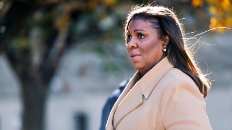 Juez descalifica al fiscal interino que investigaba a la fiscal general de Nueva York, Letitia James